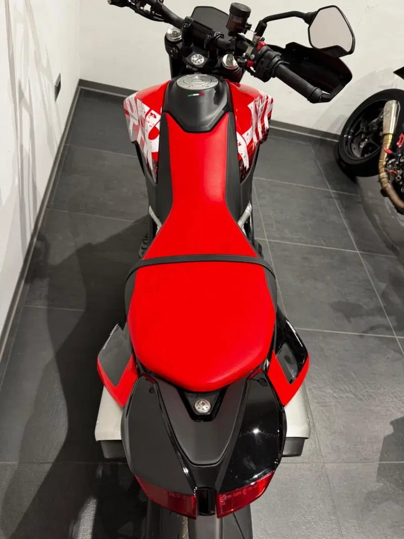 Ducati Hypermotard 950 RVE (2022 - 25) (12)