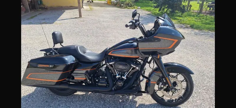 Harley-Davidson Road Glide Special (2021 - 23)