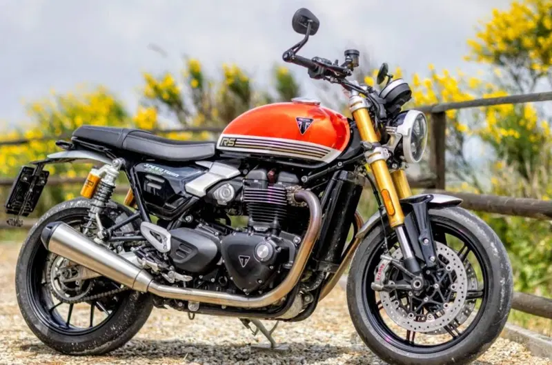 Triumph Speed Twin 1200 RS (2025 - 26) (7)
