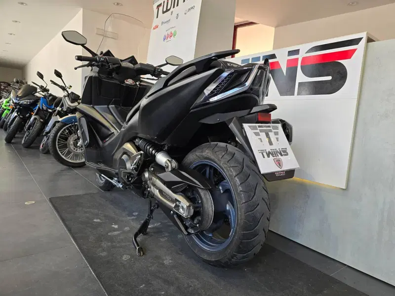 Kymco AK 550 ETS (2021 - 26) (6)