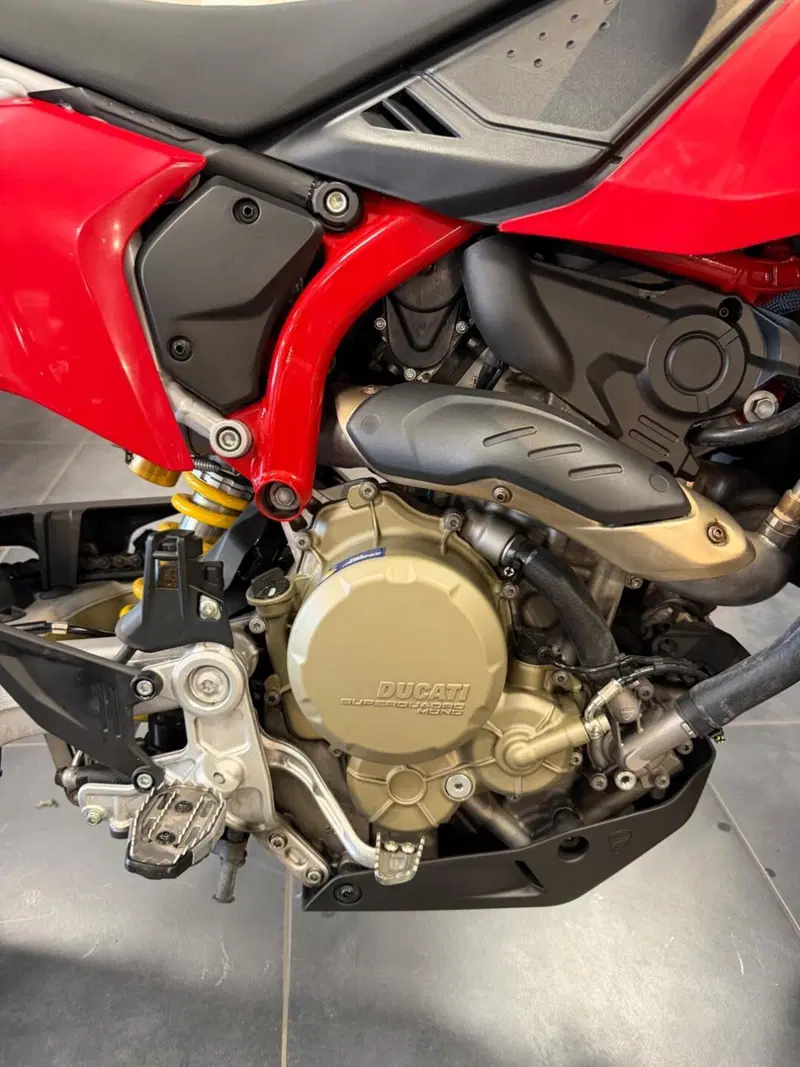 Ducati Hypermotard 698 Mono (2024 - 26) (17)