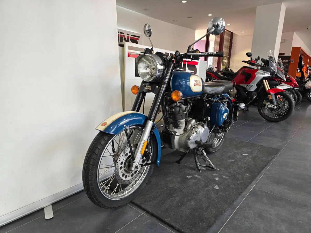 Royal Enfield Bullet 500 EFI STD - Entry Level (2017 - 20) (4)