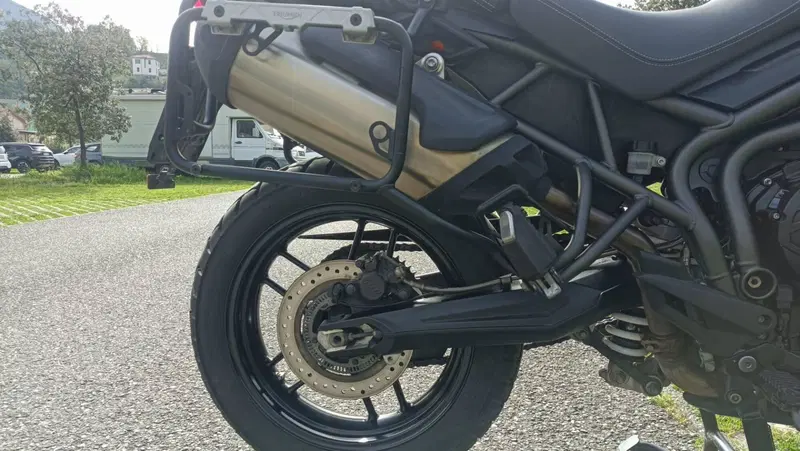 Triumph Tiger 800 XRx (2015 - 17) (10)