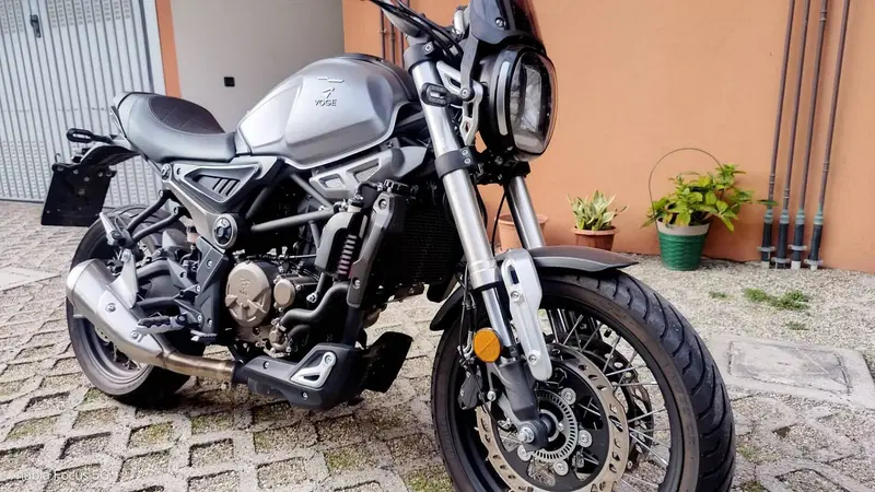 Voge Trofeo 300ACX Scrambler (2021 - 26)