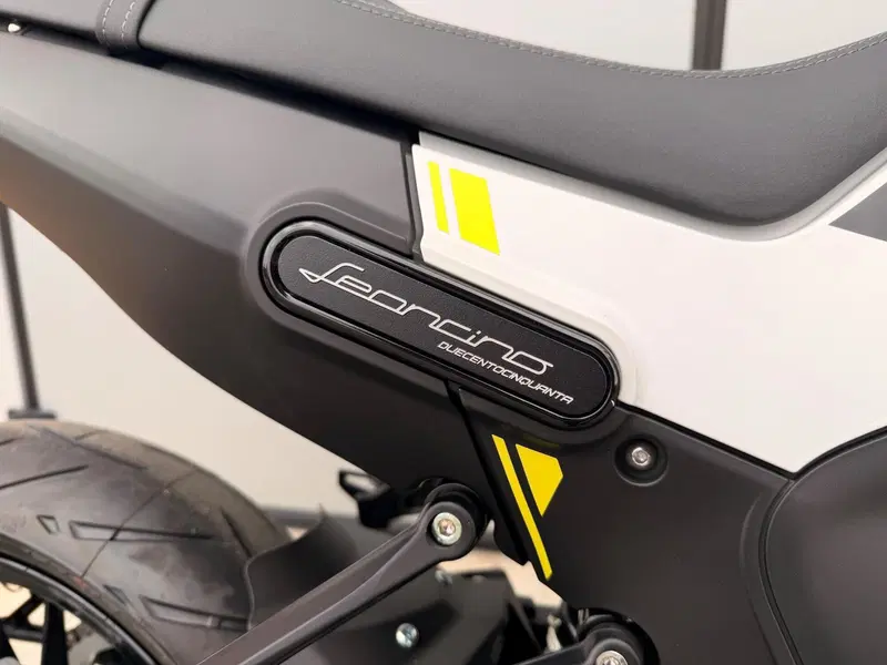Benelli Leoncino 250 (2021 - 25) (2)
