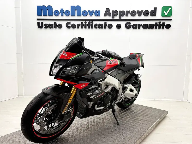 Aprilia Tuono V4 Factory (2019 - 20) (3)