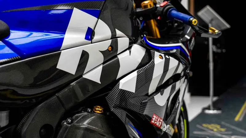 Suzuki GSX-R1000R (2017 - 18) (12)