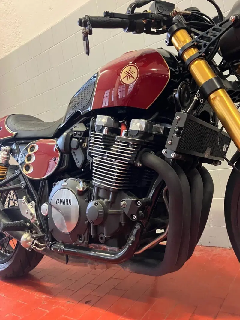 Yamaha XJR 1300 Racer (2015 - 17) (7)