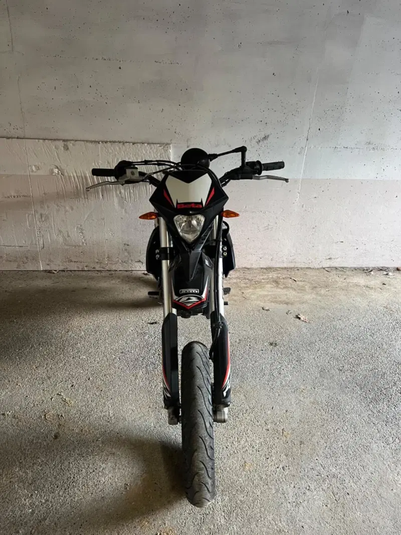 Betamotor RR 125 4T Motard LC (2018 - 20) (5)