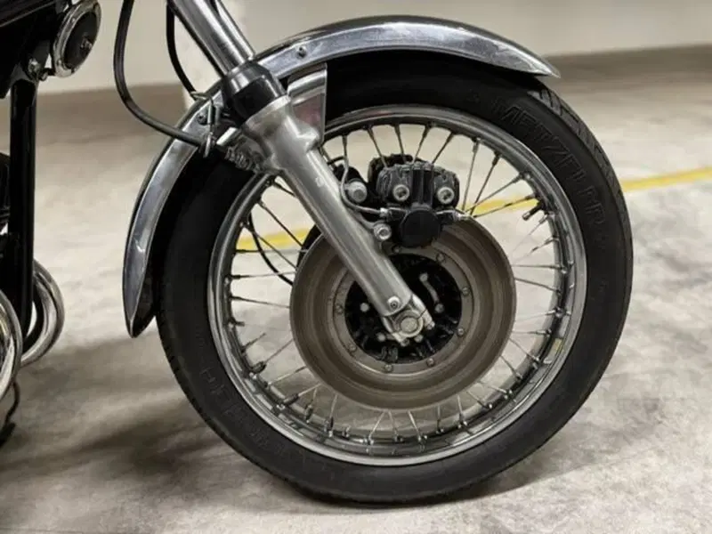Kawasaki  MACH 3  (11)