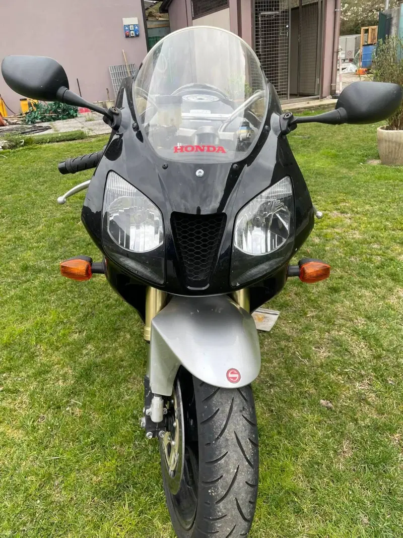 Honda VTR 1000 SP-2 (2002 - 06) (4)