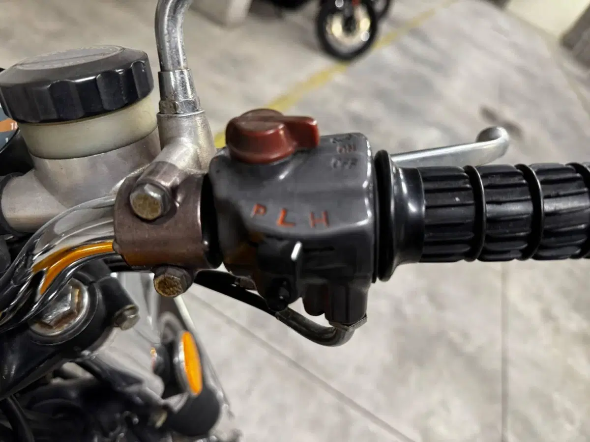 Honda CB FOUR  (10)