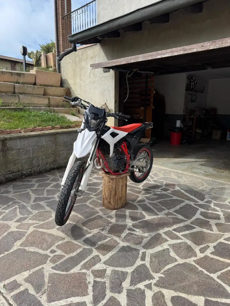 Betamotor RR 125 4T Enduro LC (2021 - 23)