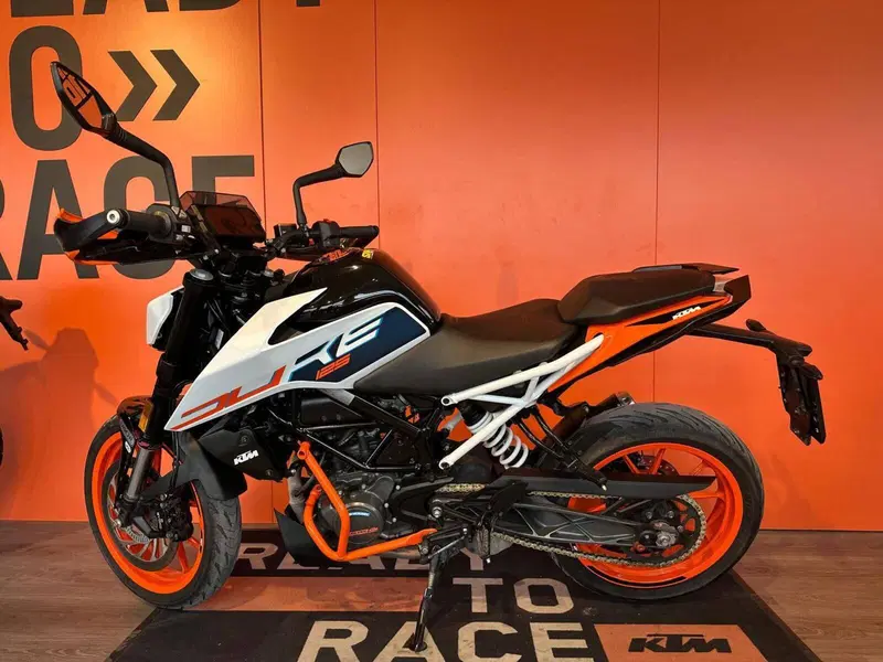 KTM 125 Duke (2021 - 23) (2)