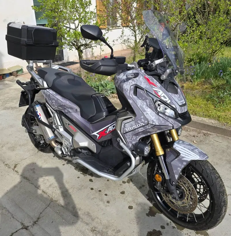 Honda X-ADV 750 (2017) (3)