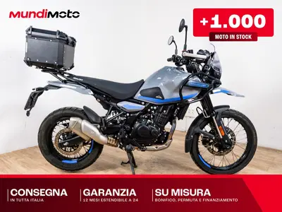 Royal Enfield Himalayan 450 (2024 - 26) usata