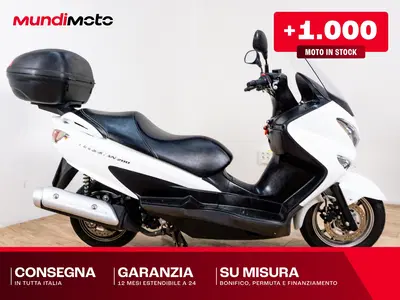 Suzuki Burgman UH 200 (2006 - 12) usata