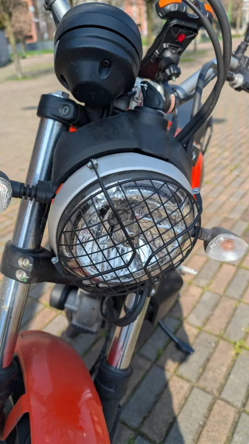 Ducati Scrambler 400 Sixty 2 (2016 - 21) (2)