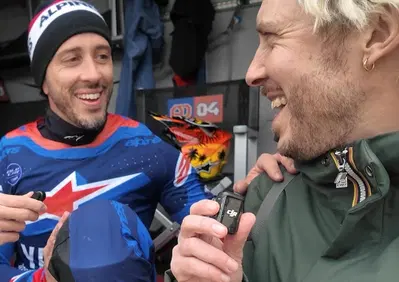 MotoGP 2026. Andrea Dovizioso: Marc Márquez? La sua situazione è più grave di quel che sembra. Toprak Razgatlioglu? Non sta guidando bene, ha molto margine [VIDEO]