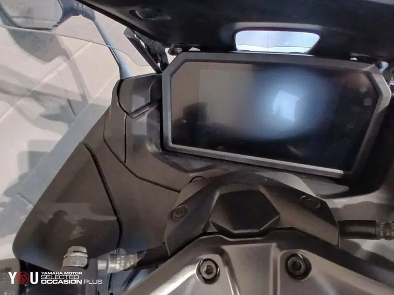 Yamaha T-Max 560 (2022 - 24) (5)