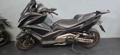 Kymco AK 550 (2017 - 19) usata