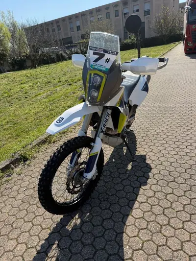 Husqvarna 701 Enduro (2016) usata