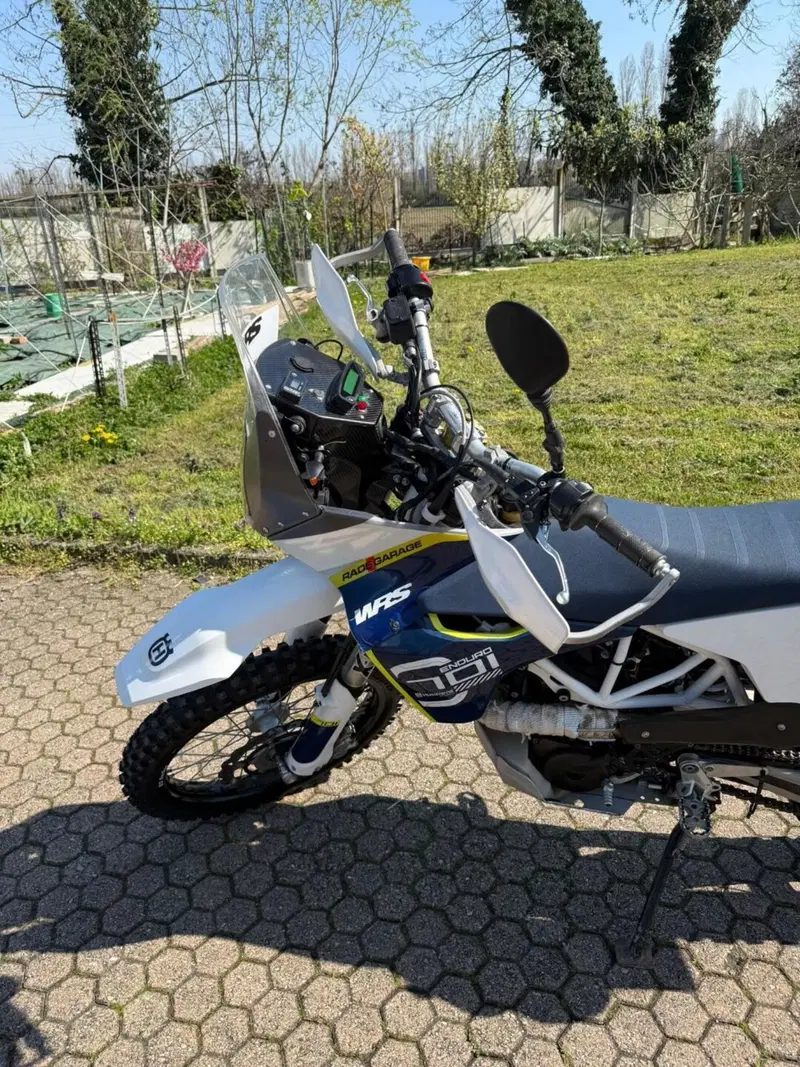 Husqvarna 701 Enduro (2016) (13)