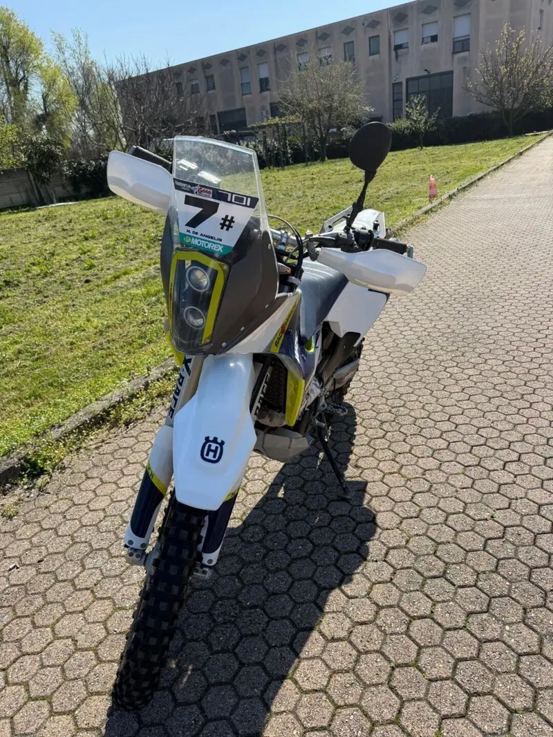 Husqvarna 701 Enduro (2016) (18)