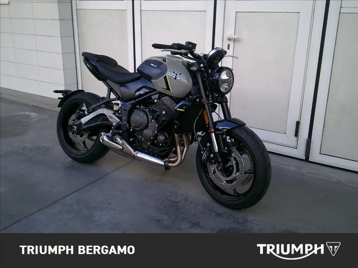 Triumph Trident 660 (2025) (2)