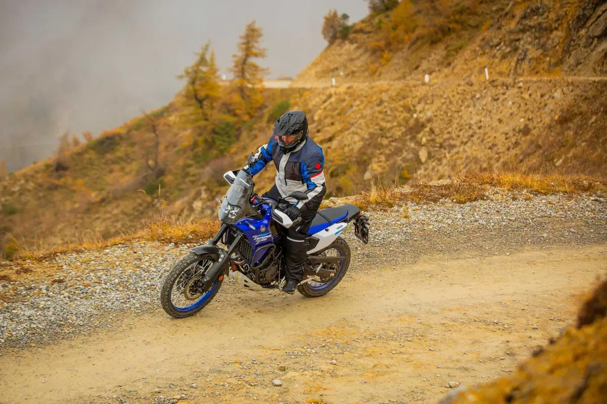 T.ur lancia la nuova giacca Iceland Hydroscud per il mototurismo a lungo raggio (4)