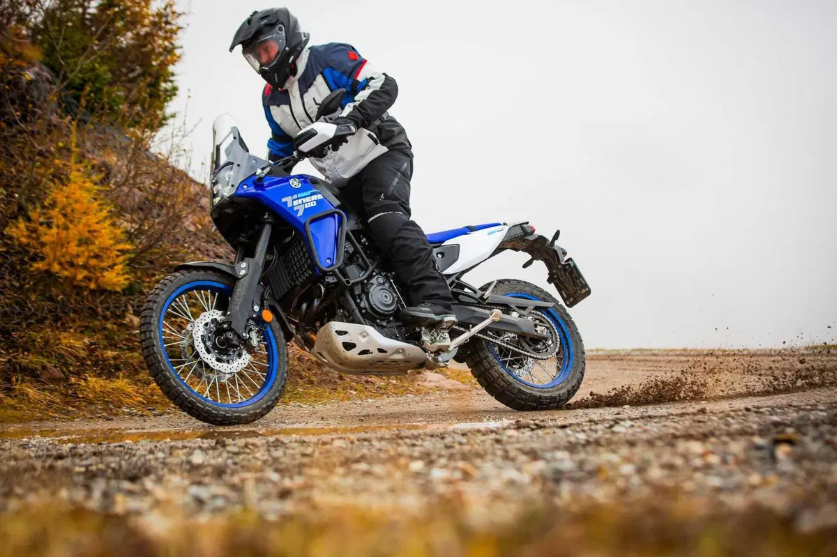 T.ur lancia la nuova giacca Iceland Hydroscud per il mototurismo a lungo raggio (5)