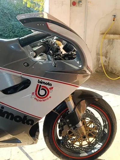 Bimota YB9 SR d'epoca