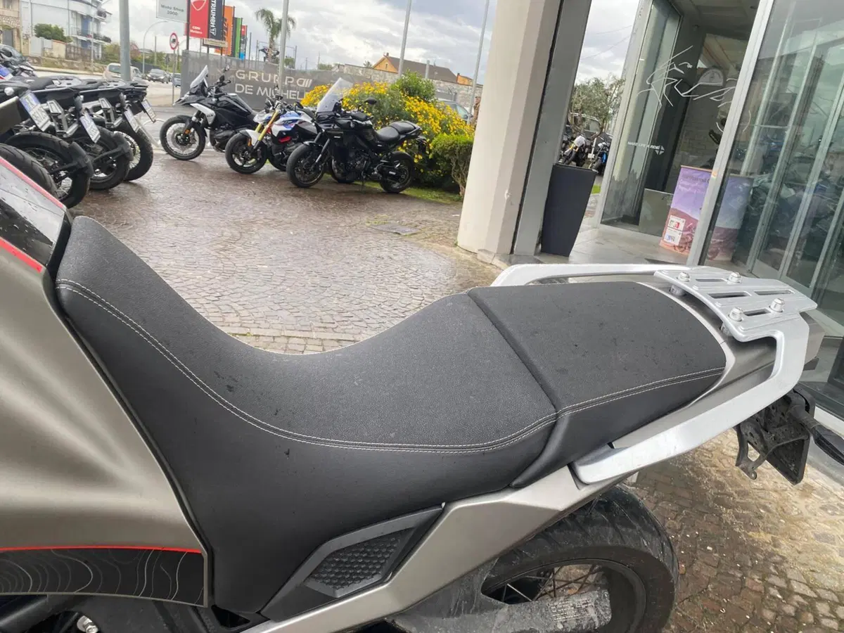 Moto Morini X-Cape 650 (2021 - 26) (6)