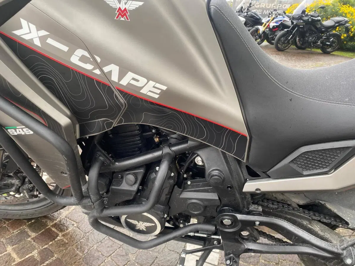 Moto Morini X-Cape 650 (2021 - 26) (7)