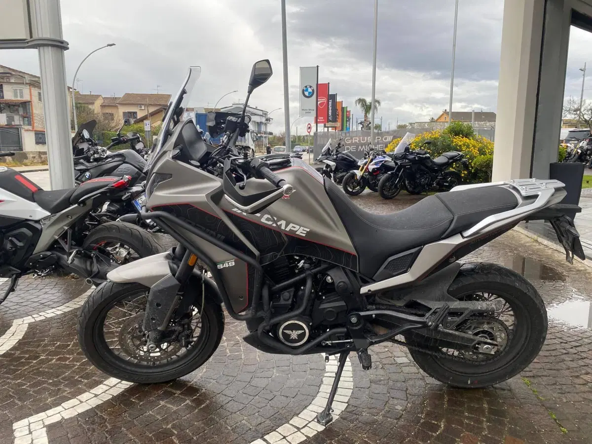 Moto Morini X-Cape 650 (2021 - 26) (2)