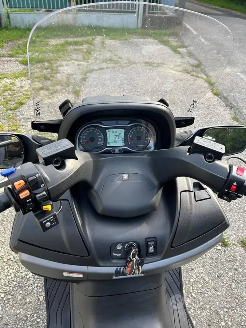 Suzuki Burgman AN 650 Executive ABS (2013 - 17)