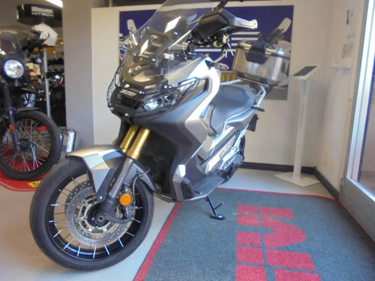 Honda X-ADV 750 Travel Edition (2018 - 20) (4)