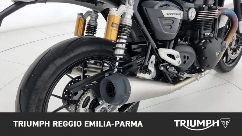 Triumph Speed Twin 1200 Breitling Limited Edition (2022 - 24) (17)
