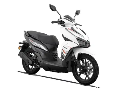 Keeway ICON 125S, lo scooter che sfida il traffico... e il portafoglio!