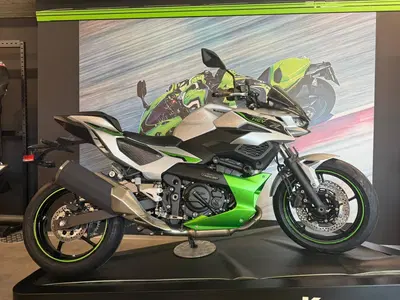 Kawasaki Z7 Hybrid (2024 - 26) nuova