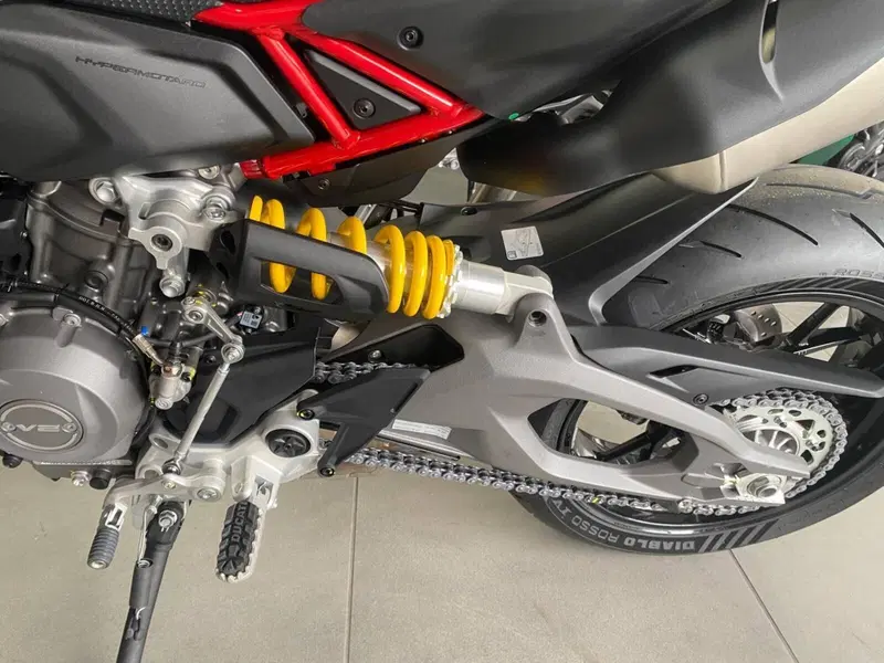 Ducati Hypermotard V2 (2026) (5)
