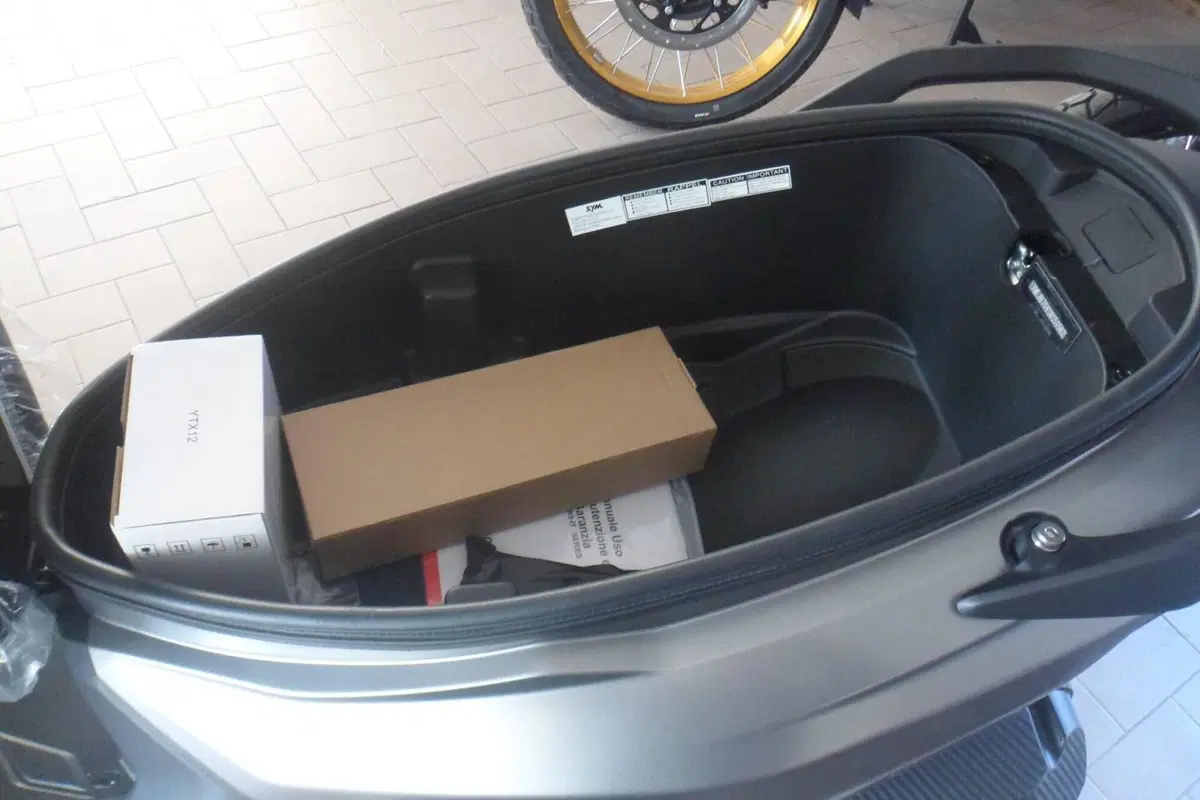 Sym Joyride 300 (2025) (11)
