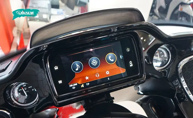 Harley-Davidson 114 Road Glide Limited (2020) - FLTRK (12)