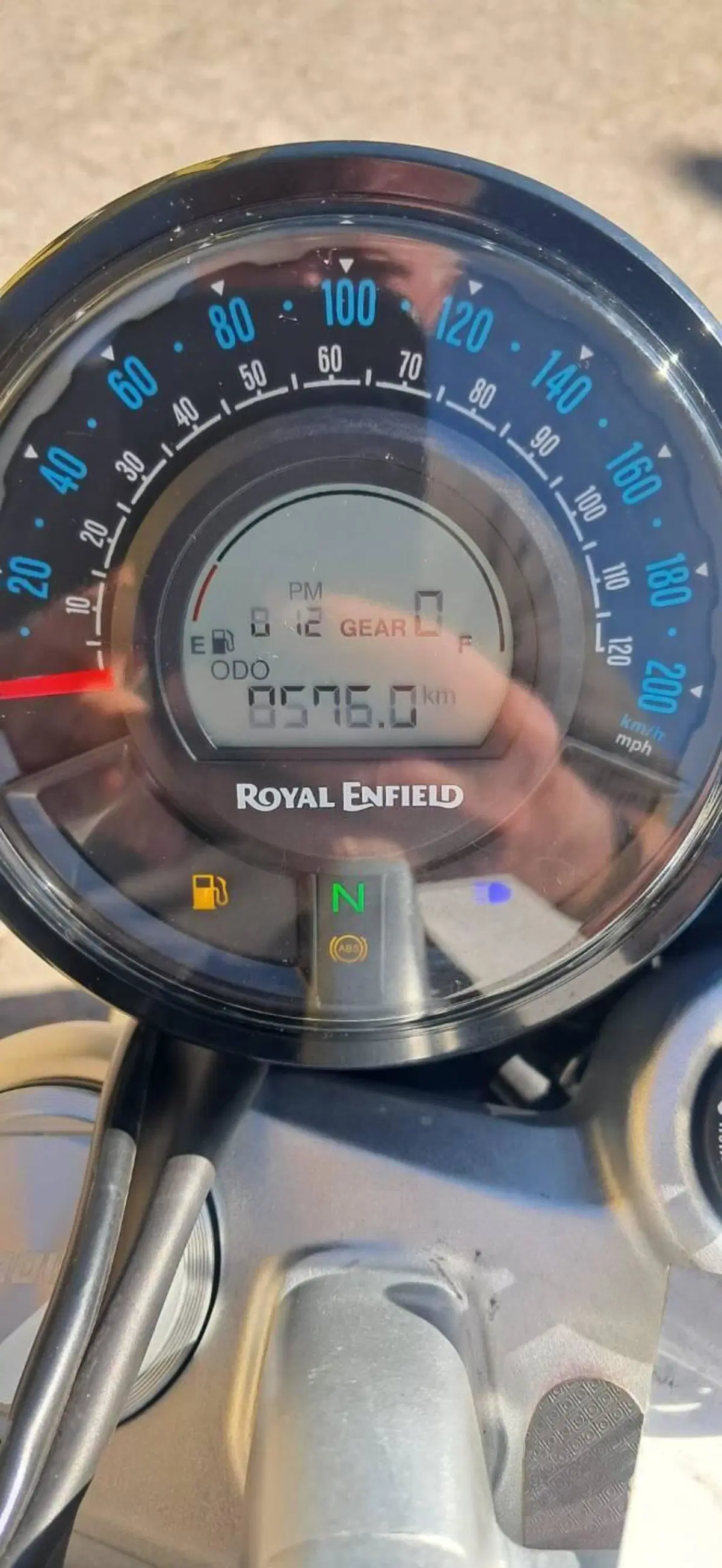 Royal Enfield Super Meteor 650 (2023 - 26) (9)