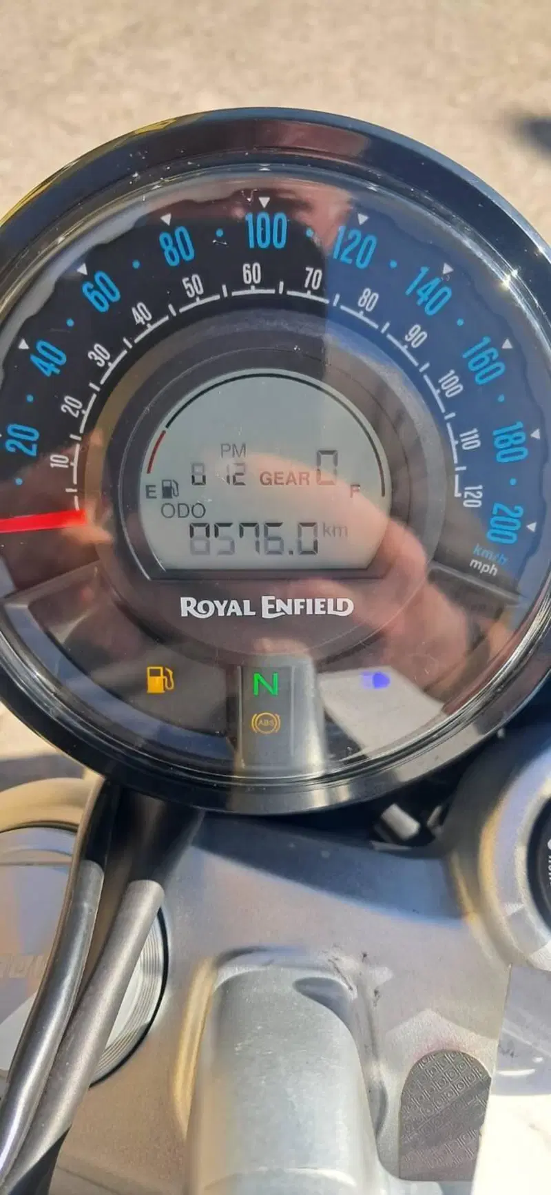 Royal Enfield Super Meteor 650 (2023 - 26) (9)