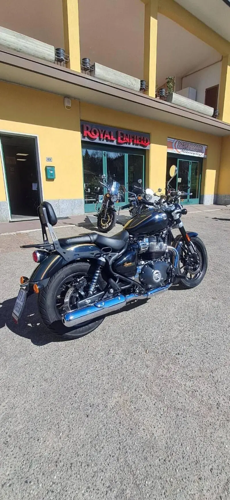 Royal Enfield Super Meteor 650 (2023 - 26) (10)