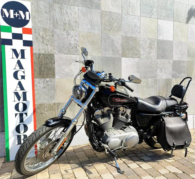 Harley-Davidson 883 Custom (2008 - 12) - XL 883C (10)