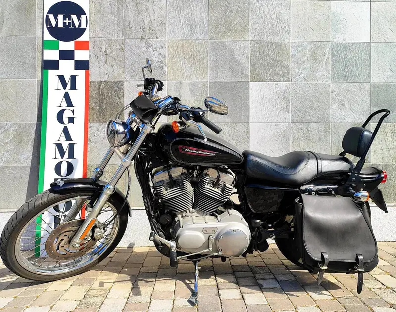 Harley-Davidson 883 Custom (2008 - 12) - XL 883C (2)
