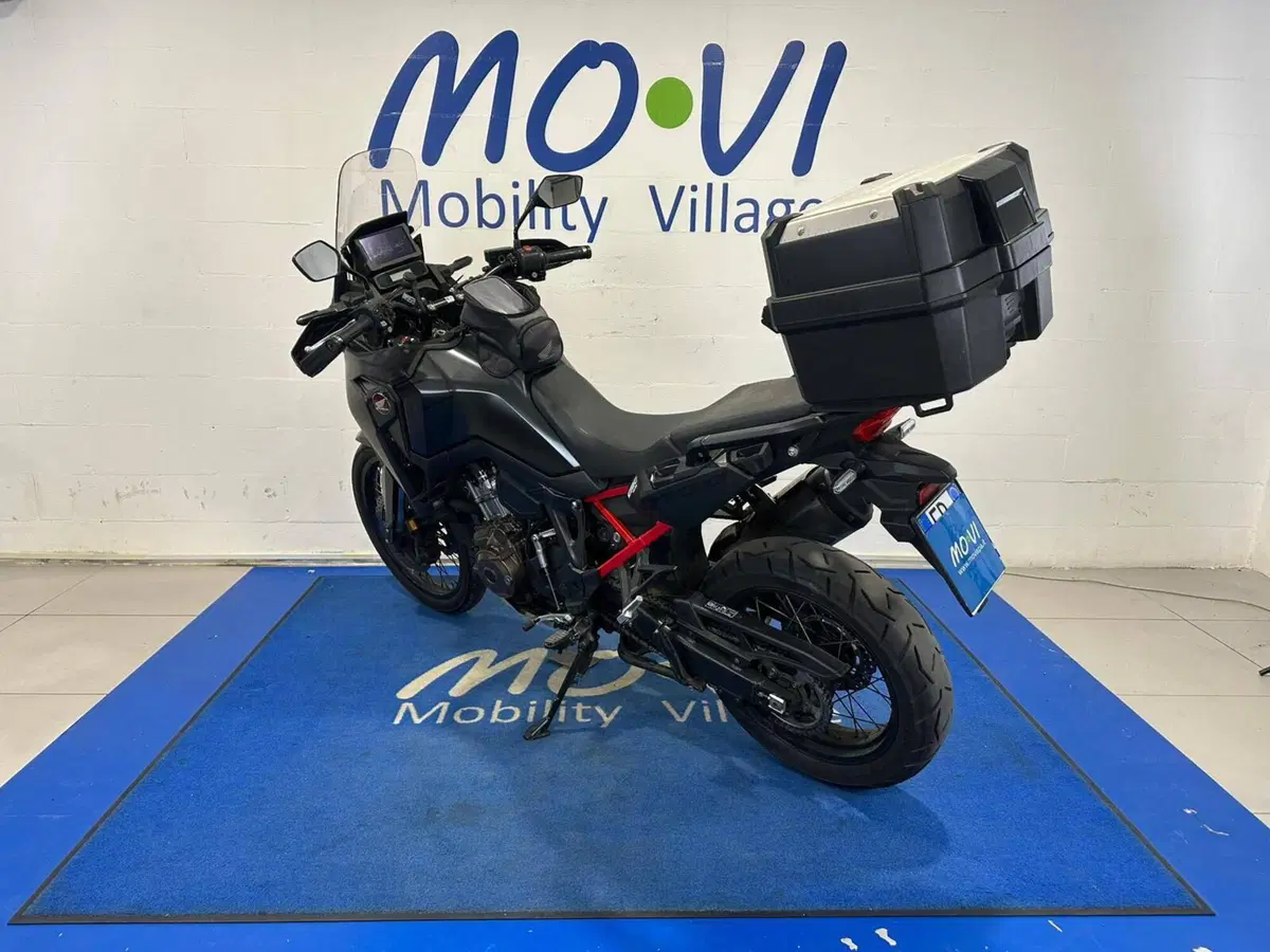 Honda Africa Twin CRF 1100L Urban (2022 - 23) (4)