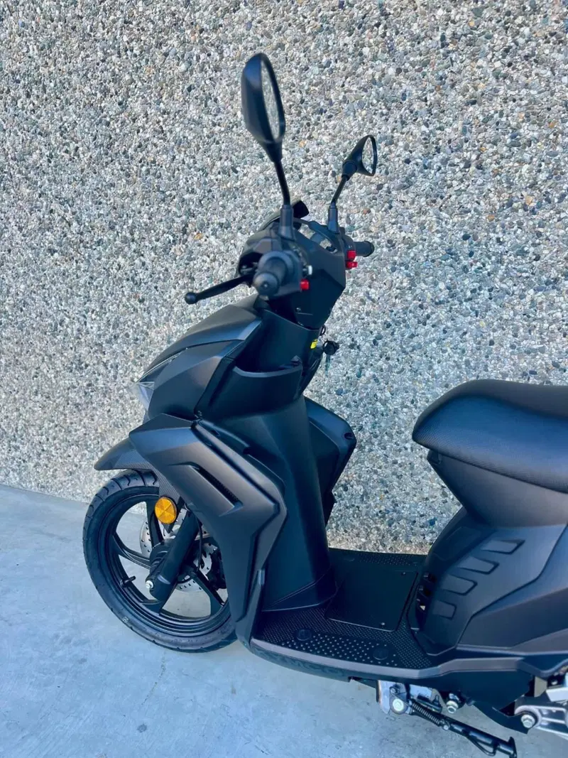 Kymco Micare 125 (2026) (5)